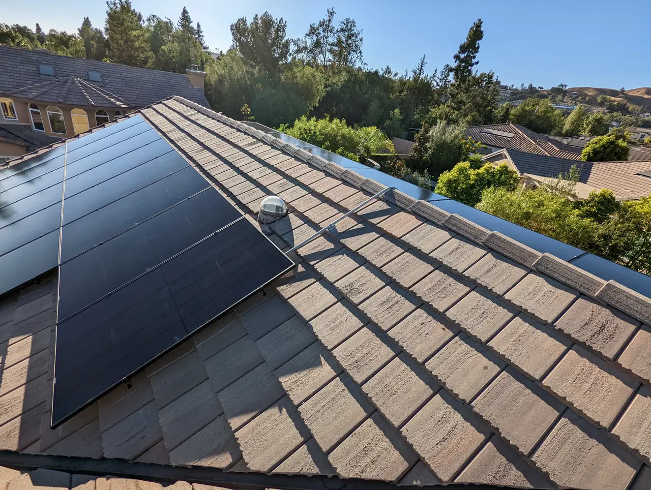 Completed solar array seen along the roof of a Simi Valley house