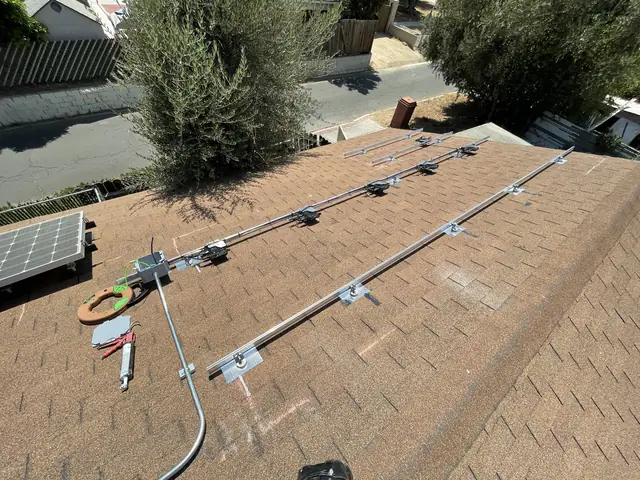 Home solar installation in Sylmar, CA