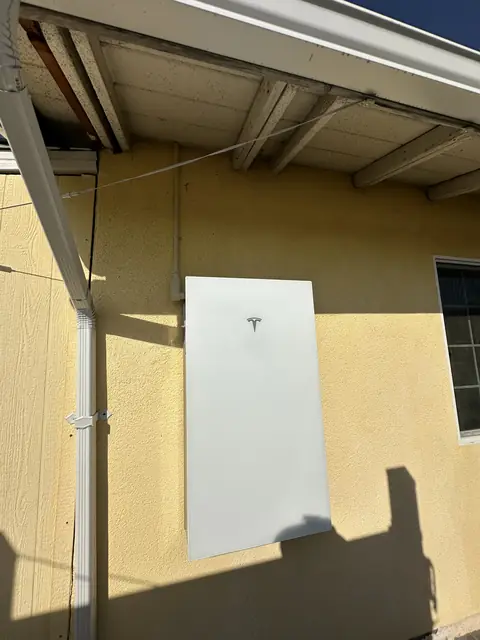 Residential PV system installed in Sylmar, CA