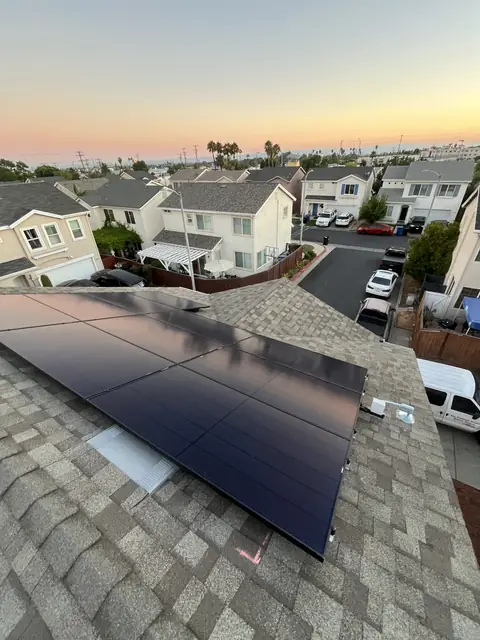 Home solar installation in Sylmar, CA
