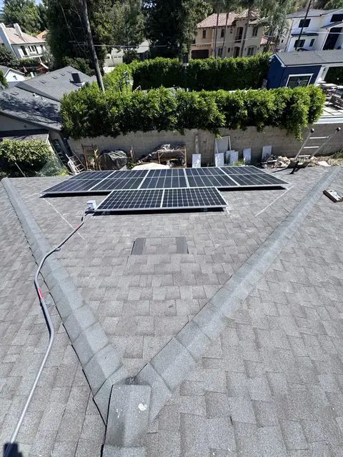 Solar & battery projects in Tarzana, CA
