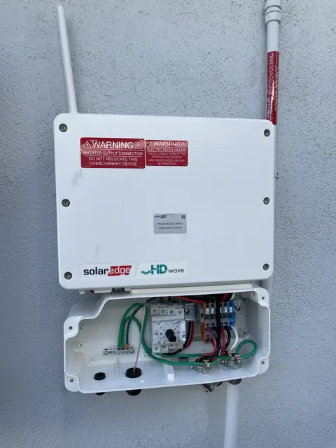 Residential PV system installed in Tarzana, CA