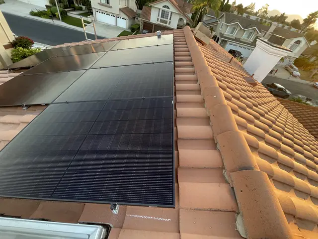 Home solar installation in Thousand Oaks, CA