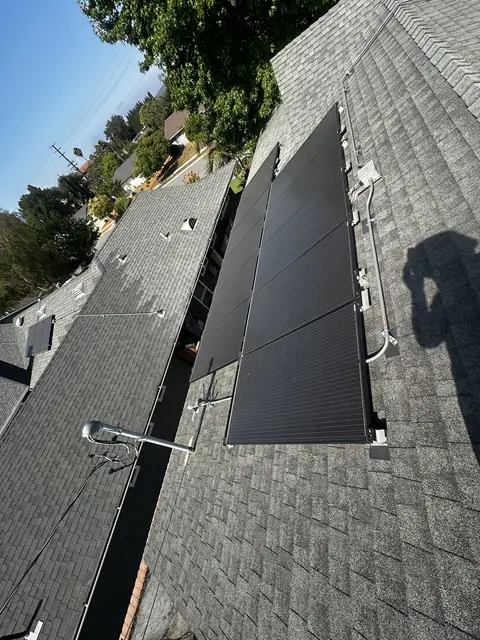 Home solar installation in Thousand Oaks, CA