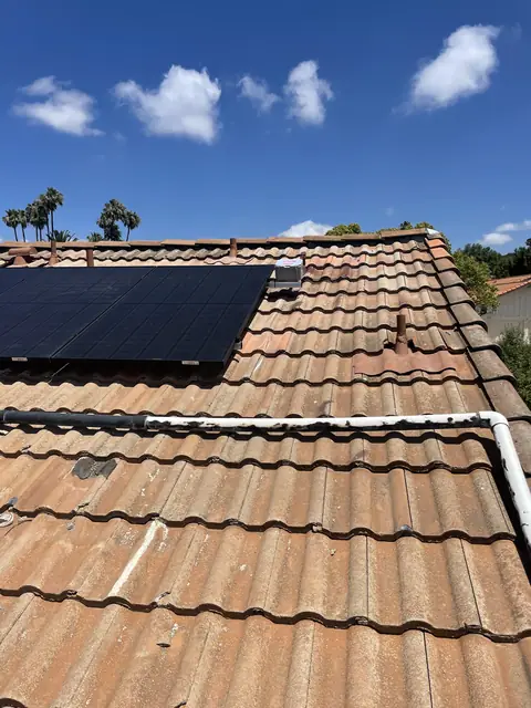 Solar panel mounting detail on a tile roof in Thousand Oaks, CA