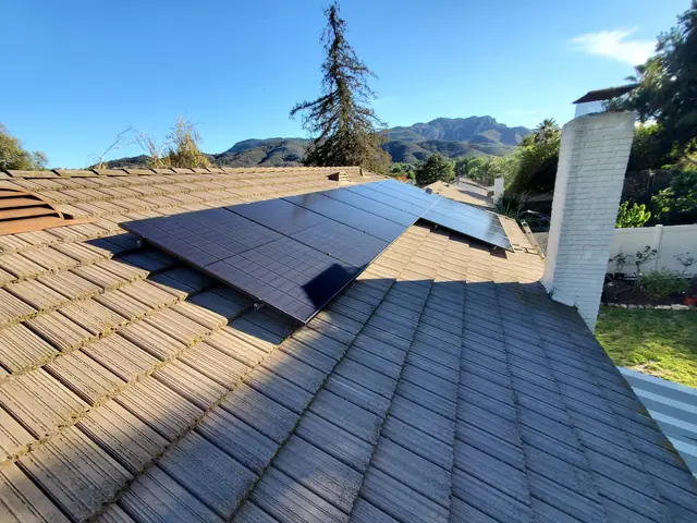 Residential PV system installed in Thousand Oaks, CA