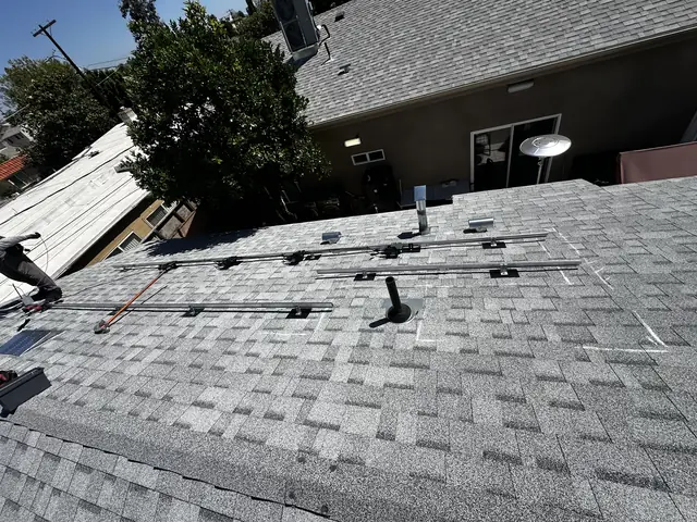 Residential PV system installed in Van Nuys, CA