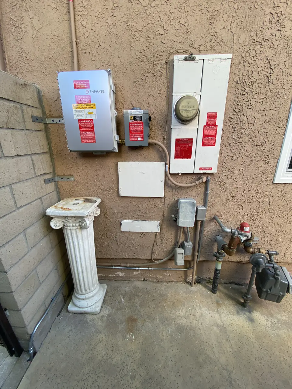 Rooftop solar installation by Cali Energy in West Hills, CA