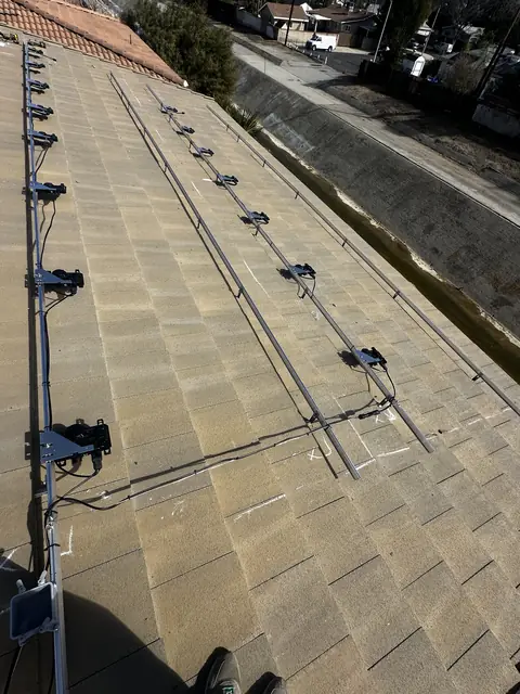 Home solar installation in West Hills, CA